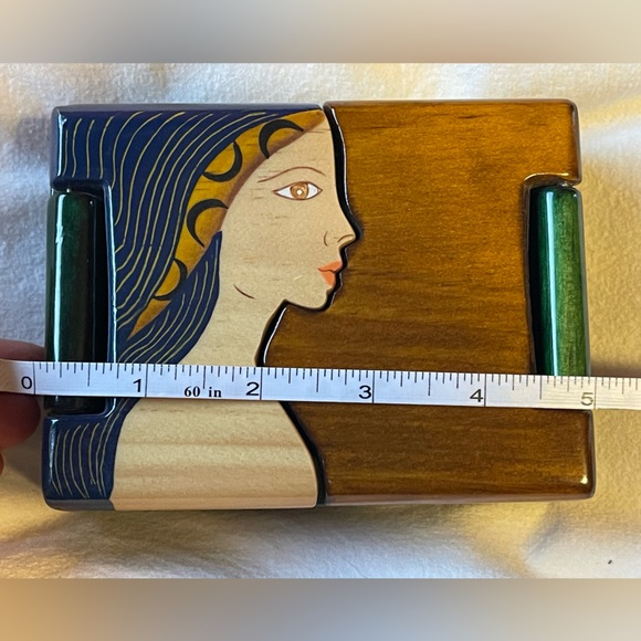 Pretty Wooden Jewelry Box - Picture 3 of 6